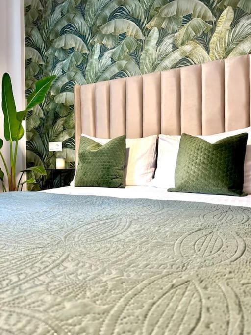Luxurious In The Center Of